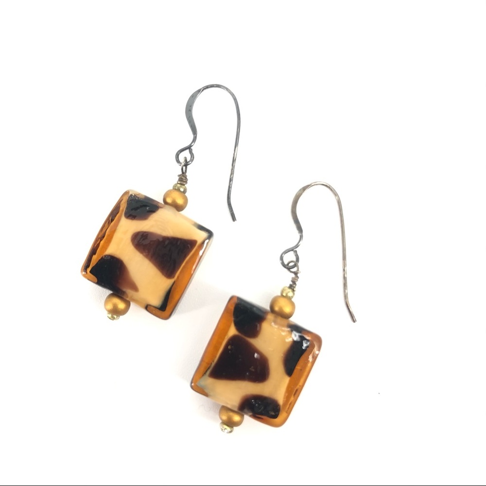 🎈Artisan Made Leopard Print Glass EarringsVintage
